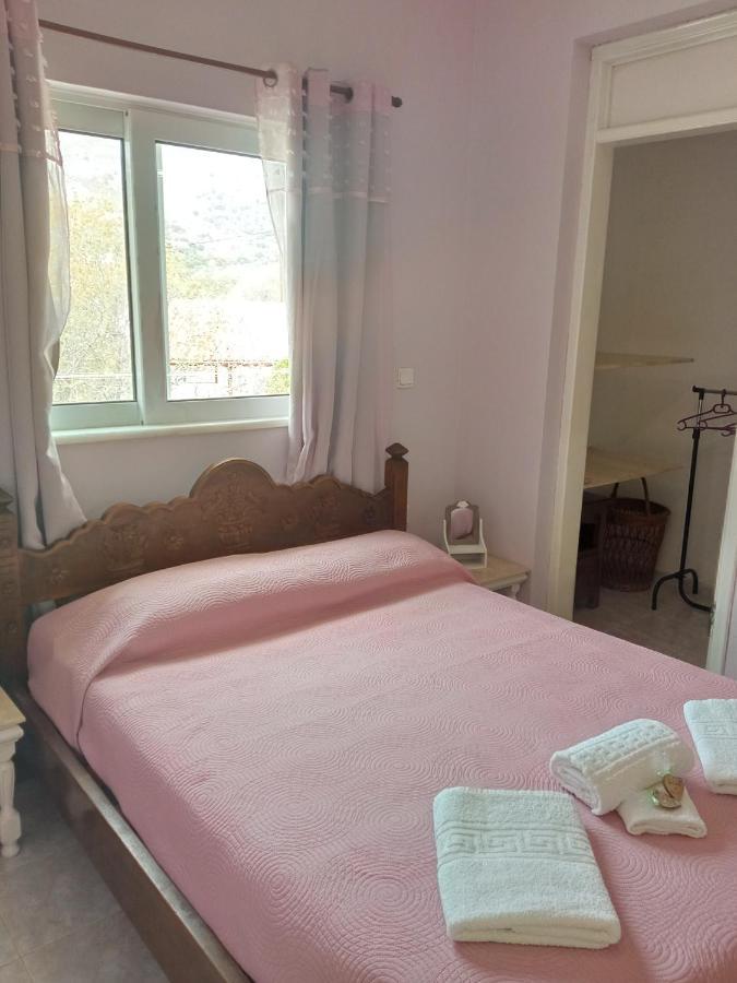 Marilen Daire Livadia  Dış mekan fotoğraf